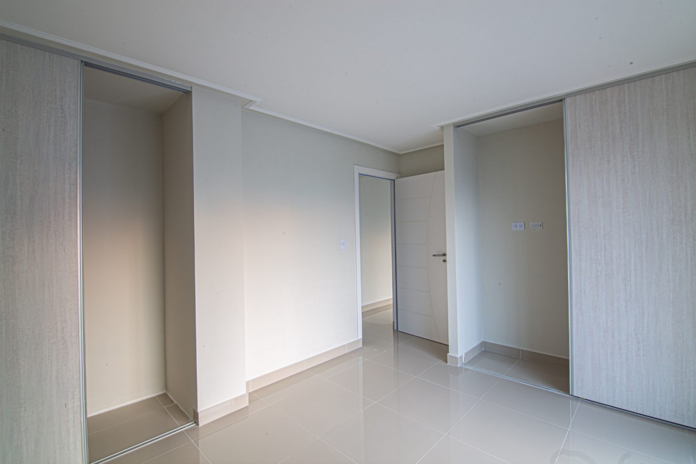 1 Dormitorio A - Edificio Miraggio