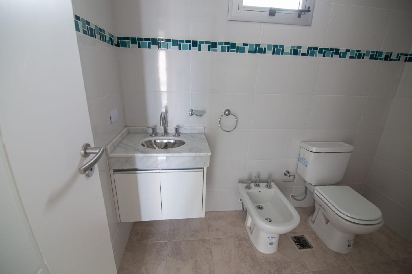 1 Dormitorio B con patio - Edificio Miraggio
