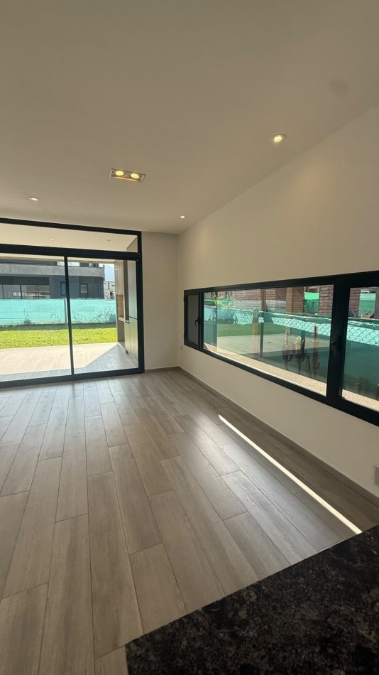 Casa Moderna The Point a estrenar